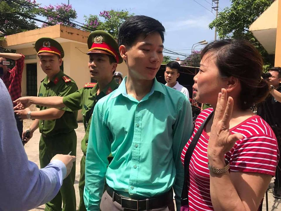 Bị cáo Hoàng Công Lương sau phiên tòa. (Ảnh: PV/Vietnam+)