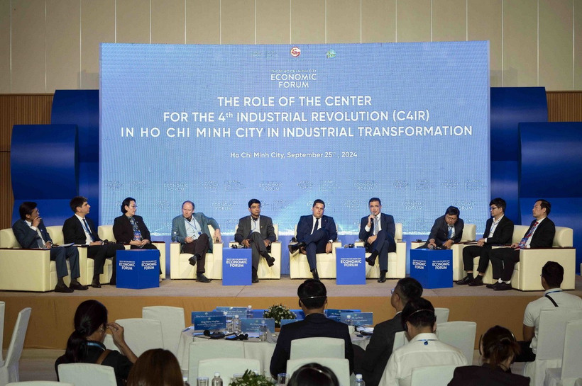 Diễn đàn Kinh tế Thành phố Hồ Chí Minh - một trong những sự kiện ngoại giao kinh tế quan trọng của Thành phố đã thu hút được những nguồn lực trí tuệ và vật chất cho sự phát triển bền vững của Thành phố. (Ảnh: Xuân Khu/TTXVN)