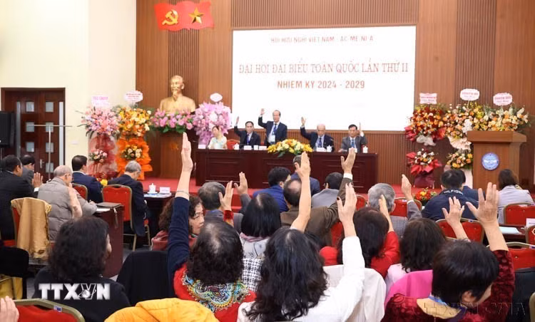 Hội Hữu nghị Việt Nam-Armenia tổ chức Đại hội đại biểu toàn quốc lần thứ II, nhiệm kỳ 2024-2029 (Hà Nội, 18/12/2024). (Ảnh: Văn Điệp/TTXVN)