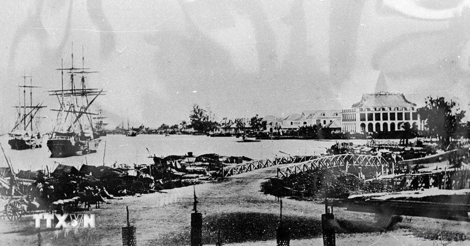 Bến Cảng Nhà Rồng nơi Bác Hồ ra đi tìm đường cứu nước ngày 5/6/1911. (Ảnh: TTXVN)