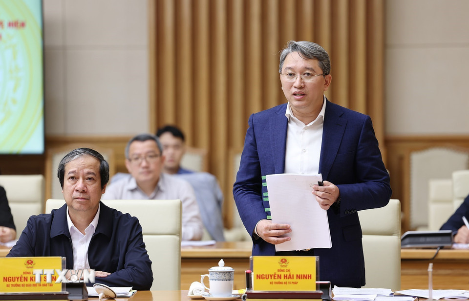 Bộ trưởng Bộ Tư pháp Nguyễn Hải Ninh phát biểu. (Ảnh: Dương Giang/TTXVN)