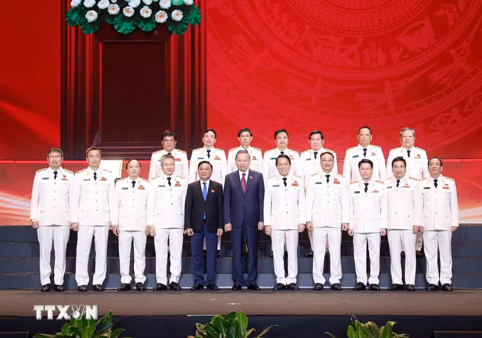 Tổng Bí thư, Chủ tịch nước Tô Lâm và các đại biểu dự Lễ kỷ niệm 80 năm Ngày truyền thống lực lượng An ninh nhân dân (12/7/1946 - 12/7/2026). (Ảnh: Thống Nhất/TTXVN)