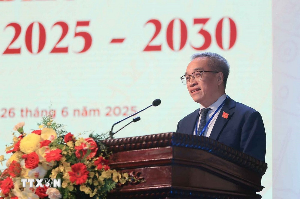 Thứ trưởng Bộ VH,TT&amp;DL Phan Tâm trình bày Dự thảo Báo cáo tổng hợp các ý kiến góp ý đối với Dự thảo các văn kiện trình Đại hội đại biểu toàn quốc lần thứ XIV của Đảng. (Ảnh: Hoàng Hiếu/TTXVN)