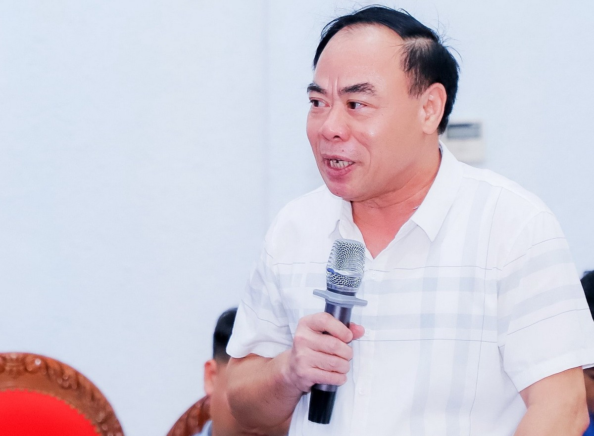 Sr. Nguyen Manh Cuong - Diretor do Departamento de Turismo de Nghe An. (Fonte: Jornal Nghe An) Tinh gọn bộ máy của Chính phủ: Tổng biên chế giảm khoảng 20%