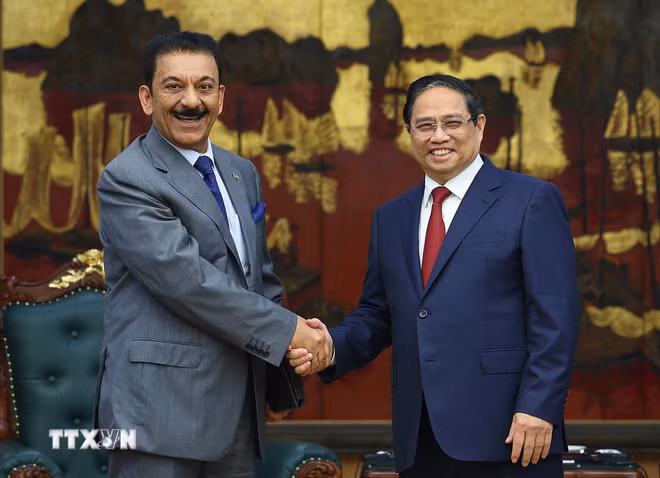 Thủ tướng Phạm Minh Chính tiếp ông Yousef Ashour Al-Sabbagh, Đại sứ Kuwait tại Việt Nam. (Ảnh: Dương Giang/TTXVN) ttxvn-thu-tuong-tiep-dai-su-kuwait-tai-viet-nam-0404-1.jpg