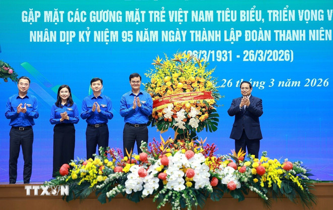 Thủ tướng: Thanh niên phát huy 6 "tiên phong" để đóng góp, cống hiến phát triển đất nước ttxvn-thu-tuong-chinh-phu-gap-mat-cac-guong-mat-tre-viet-nam-tieu-bieu-26.jpg
