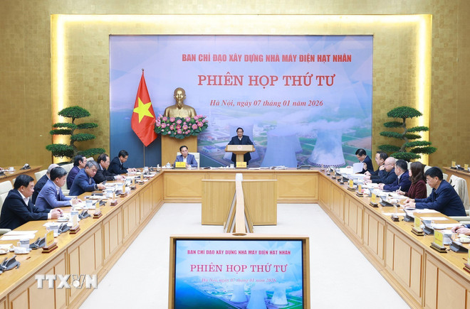 ttxvn-thu-tuong-chu-tri-phien-hop-lan-thu-tu-ban-chi-dao-xay-dung-nha-may-dien-hat-nhan-07.jpg