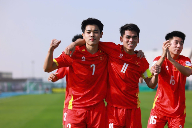 vong-chung-ket-u23-chau-a-2026-u23-viet-nam-tam-dan-u23-jordan-2-0-0701-2.jpg