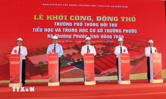 ttxvn-xay-dung-truong-noi-tru-lien-cap-o-xa-bien-gioi-thuong-phuoc-dong-thap-19.jpg
