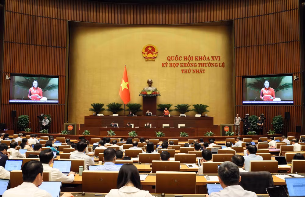 vna-potal-quoc-hoi-thao-luan-o-hoi-truong-ve-du-an-luat-sua-doi-bo-sung-mot-so-dieu-cua-luat-xuat-ban-8942866.jpg