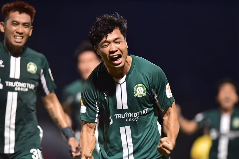 Công Phượng và các đồng đội sẽ tiếp đón Thể Công-Viettel ở trận mở màn V-League 2026/27. (Ảnh: FBNV)