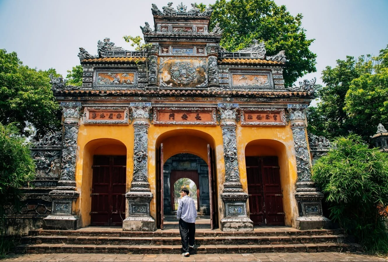 dai-noi-hue-1.jpg