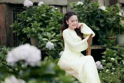 Sau khi giành ngôi vị Quán quân tại cuộc thi “Tiếng hát Hà Nội,” ca sỹ Mộc An là “tân binh” của dòng nhạc dân gian. (Ảnh: PV/Vietnam+)