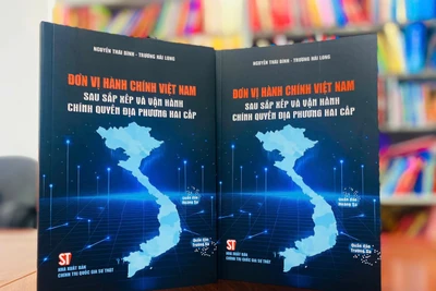 Một ấn phẩm chính thống, có sự kiểm soát chặt chẽ, nghiêm cẩn về mặt số liệu và được xuất bản bởi các cơ quan xuất bản uy tín vẫn luôn có giá trị đối với bạn đọc. (Ảnh: PV/Vietnam+)