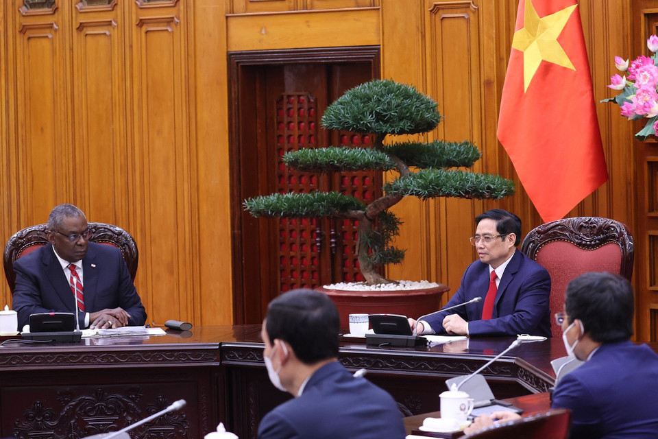 Chuyến thăm Việt Nam của Bộ trưởng Quốc phòng Hoa Kỳ Lloyd Austin là minh chứng cho quan hệ hợp tác giữa Việt Nam-Hoa Kỳ. (Ảnh: Dương Giang/TTXVN)