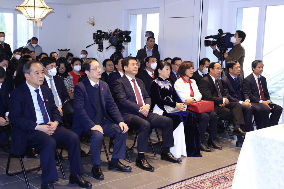 Các đại biểu tại buổi gặp gỡ. (Ảnh: Thống Nhất/TTXVN)