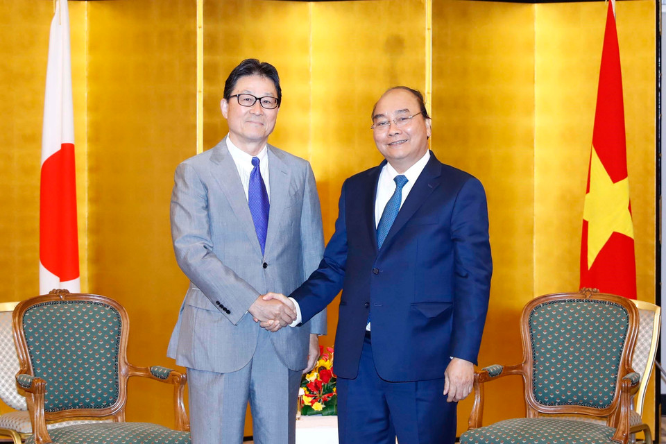 Thủ tướng Nguyễn Xuân Phúc tiếp cựu Đại sứ Nhật tại Việt Nam Hattori Norio. (Ảnh: Thống Nhất/TTXVN)