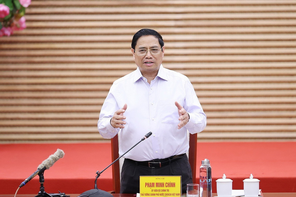 Thủ tướng Phạm Minh Chính phát biểu tại buổi làm việc với lãnh đạo chủ chốt tỉnh Nghệ An. (Ảnh: Dương Giang/TTXVN)