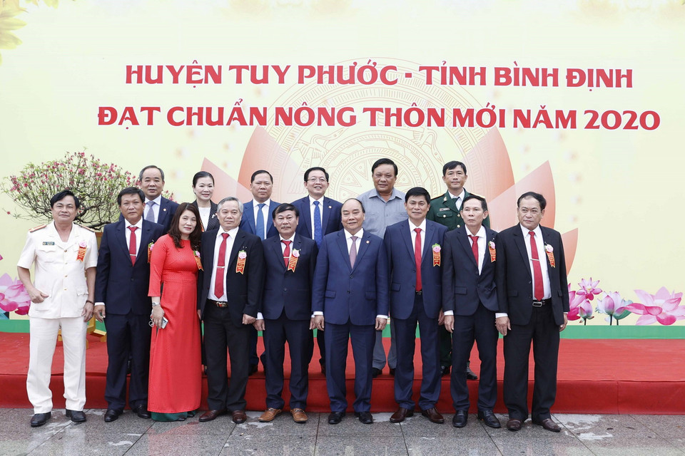 Chủ tịch nước Nguyễn Xuân Phúc với các đại biểu. (Ảnh: Thống Nhất/TTXVN) 