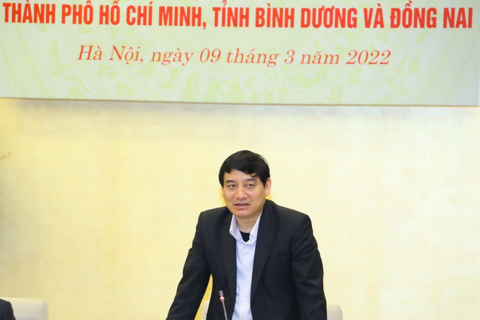 Chủ nhiệm Ủy ban Văn hóa-Giáo dục của Quốc hội Nguyễn Đắc Vinh, Phó trưởng Đoàn giám sát phát biểu. (Ảnh: Văn Điệp/TTXVN)