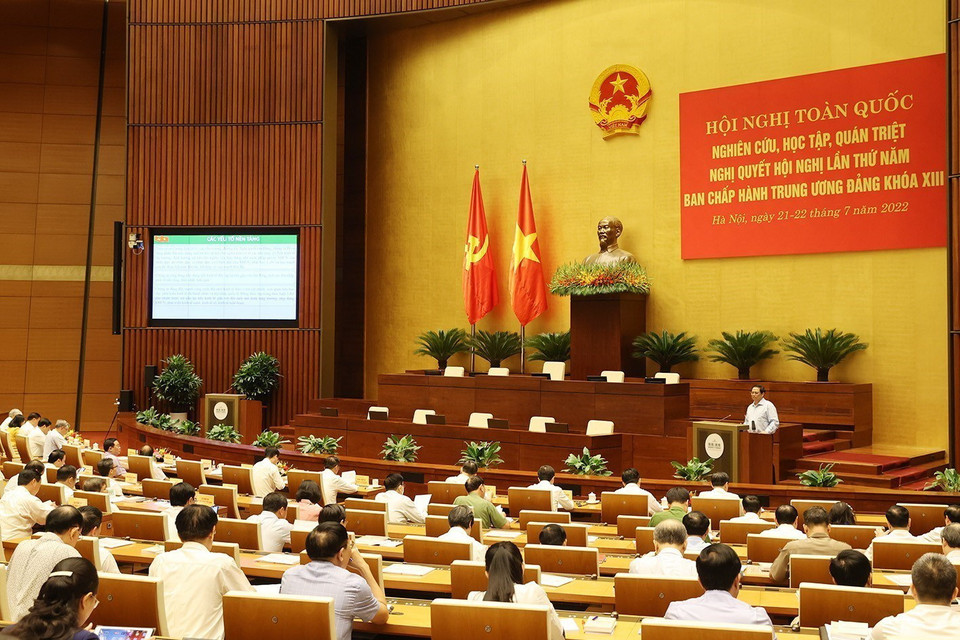 Thủ tướng Phạm Minh Chính phát biểu tại hội nghị. (Ảnh: Trí Dũng/TTXVN)