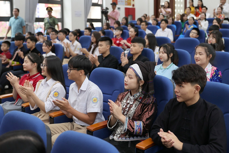 Học sinh cụm liên trường học thành phố Lào Cai. (Ảnh: Dương Giang/TTXVN)