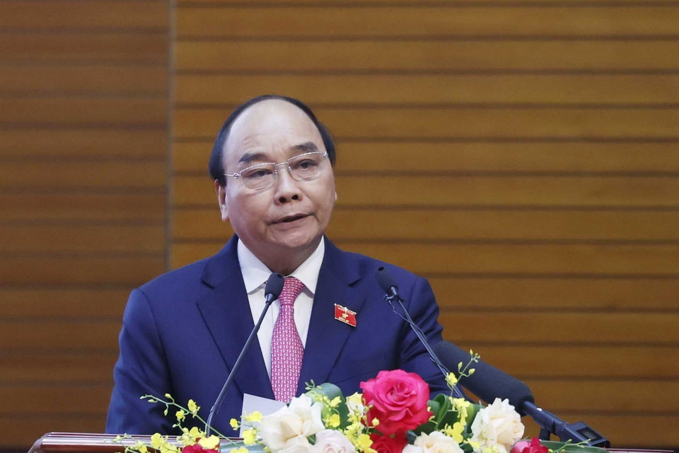 Chủ tịch nước Nguyễn Xuân Phúc phát biểu chúc mừng Binh đoàn 11. (Ảnh: Thống Nhất/TTXVN)