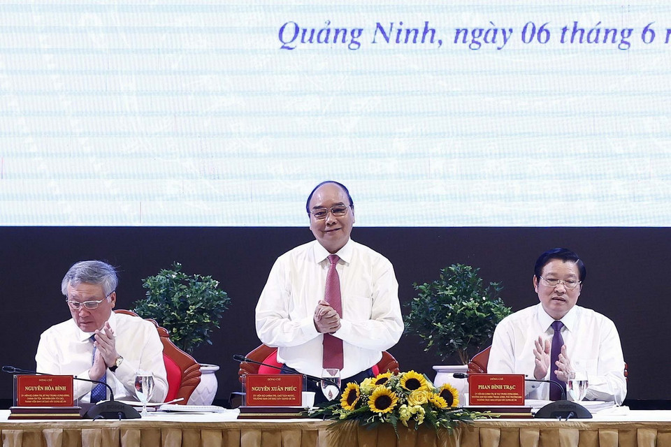 Chủ tịch nước Nguyễn Xuân Phúc chủ trì hội nghị. (Ảnh: Thống Nhất/TTXVN)