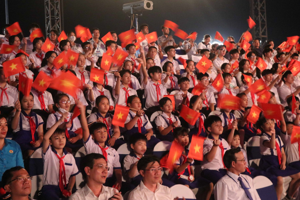  Cầu truyền hình trực tiếp "Khúc tráng ca hòa bình" tại điểm cầu tỉnh Bình Định. (Ảnh: Kha Phạm/TTXVN)