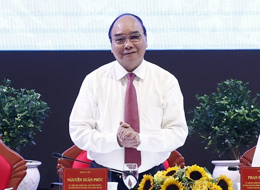 Chủ tịch nước Nguyễn Xuân Phúc chủ trì hội nghị. (Ảnh: Thống Nhất/TTXVN) 