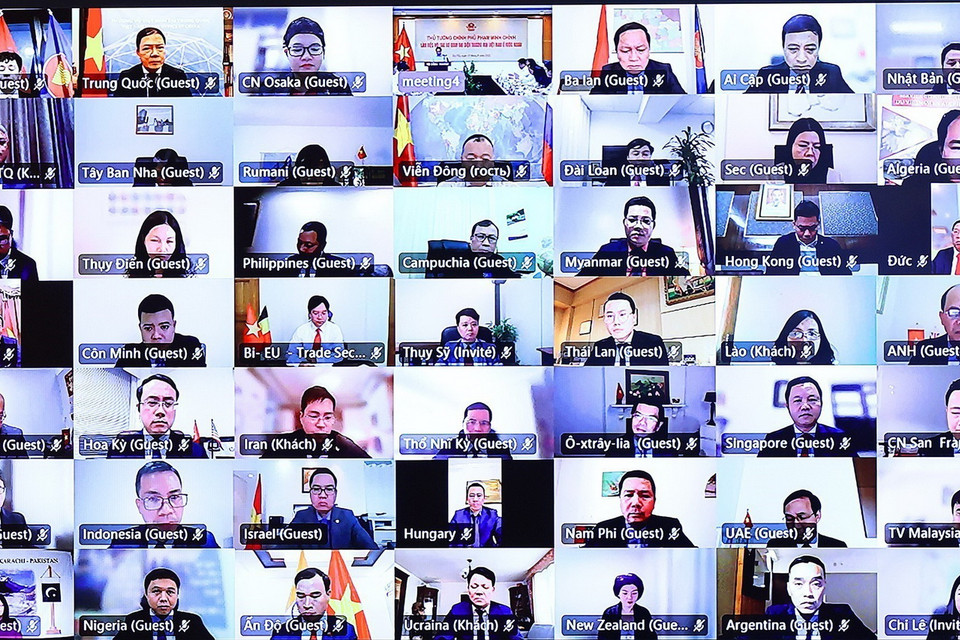 Đại diện các Thương vụ Việt Nam dự hội nghị tại 61 điểm cầu ở nước ngoài. (Ảnh: Dương Giang/TTXVN)