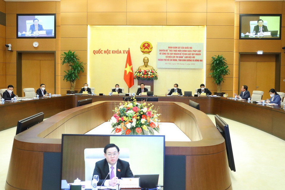 Chủ tịch Quốc hội Vương Đình Huệ chủ trì buổi làm việc với TP Hồ Chí Minh, Ninh Thuận và Đồng Nai về công tác quy hoạch. (Ảnh: Văn Điệp/TTXVN)