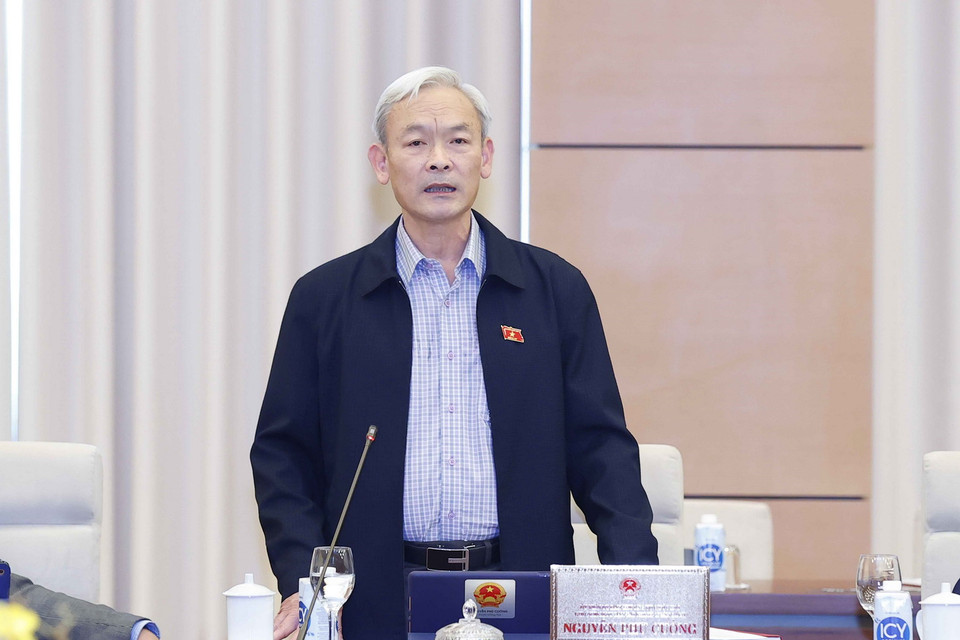 Chủ nhiệm Ủy ban Tài chính, Ngân sách của Quốc hội Nguyễn Phú Cường phát biểu ý kiến. (Ảnh: Doãn Tấn/TTXVN)