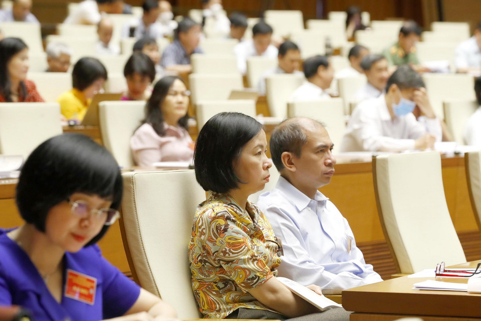 Tổng Giám đốc Thông tấn xã Việt Nam Vũ Việt Trang (thứ hai từ phải sang) và các đại biểu dự hội nghị. (Ảnh: Phương Hoa/TTXVN)