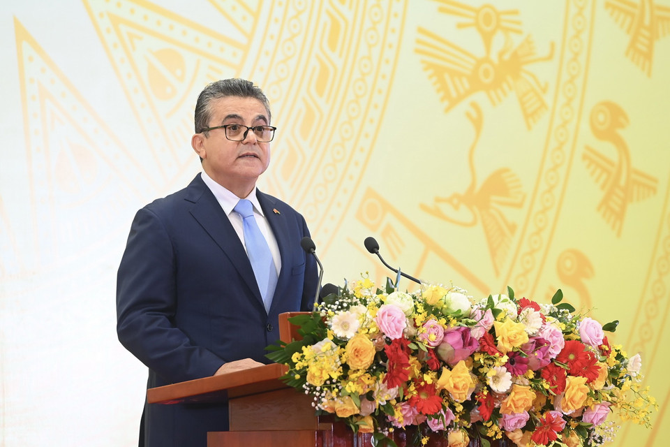 Đại sứ Palestine tại Việt Nam Saadi Salama, Trưởng đoàn Ngoại giao tại Việt Nam phát biểu chúc mừng. (Ảnh: Lâm Khánh/TTXVN)