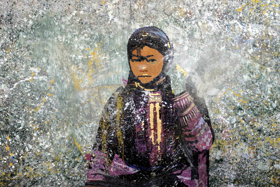 Tác phẩm 'Bình minh trên núi' của họa sỹ Nguyễn Thế Hùng. (Ảnh: Doãn Đức/Vietnam+)