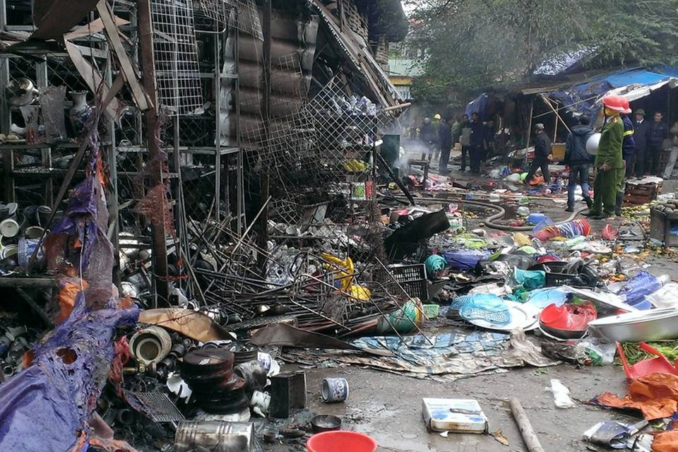 Hiện trường ngổn ngang (Ảnh: PV/Vietnam+)