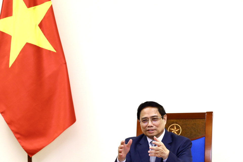 Thủ tướng Chính phủ Phạm Minh Chính điện đàm với Thủ tướng Quốc vụ viện Trung Quốc Lý Cường chiều 4/4/2023. (Ảnh: Lâm Khánh/TTXVN)