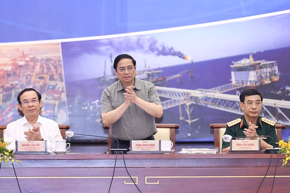 Thủ tướng Phạm Minh Chính chủ trì Hội nghị tổng kết thực hiện Nghị quyết số 53 và Kết luận số 27 của Bộ Chính trị. (Ảnh: Dương Giang/TTXVN)
