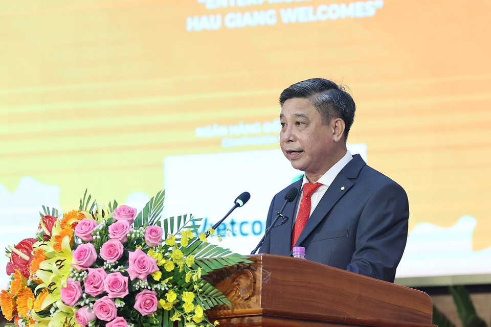 Chủ tịch UBND tỉnh Hậu Giang Đồng Văn Thanh phát biểu.(Ảnh: Dương Giang/TTXVN)