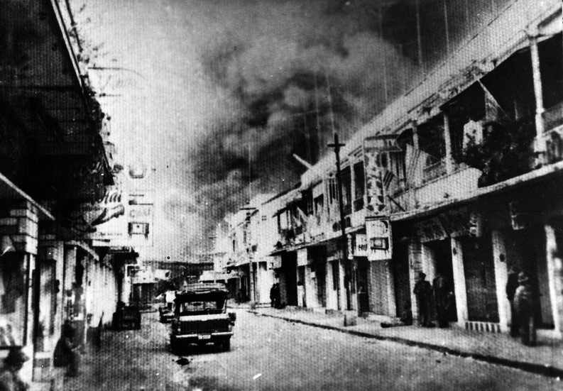 Quân giải phóng làm chủ đường Lê Lợi ở Sài Gòn (1968). (Ảnh: Tư liệu TTXVN)