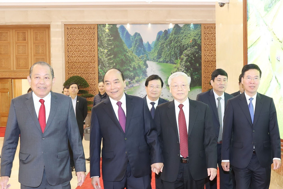 Tổng Bí thư, Chủ tịch nước Nguyễn Phú Trọng, Thủ tướng Chính phủ Nguyễn Xuân Phúc và các đại biểu đến dự Hội nghị. (Ảnh: Trí Dũng/TTXVN)