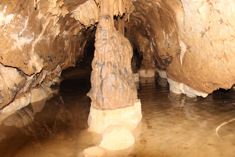 Vẻ đẹp trong hang động Huổi Đáp. (Ảnh: Xuân Tiến/TTXVN)