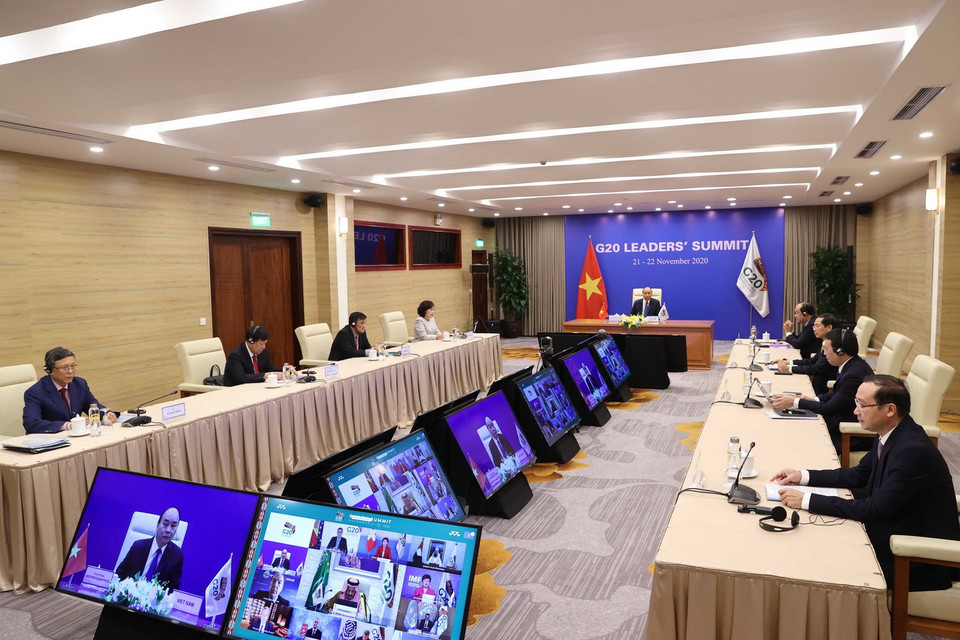 Thủ tướng Nguyễn Xuân Phúc tham dự Hội nghị thượng đỉnh nhóm các nền kinh tế phát triển và mới nổi hàng đầu thế giới-G20. (Ảnh: Thống Nhất/TTXVN)