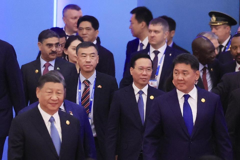 Chủ tịch nước Võ Văn Thưởng, Chủ tịch Trung Quốc Tập Cận Bình và lãnh đạo các nước đến dự Lễ Khai mạc. (Ảnh: Thống Nhất/TTXVN)