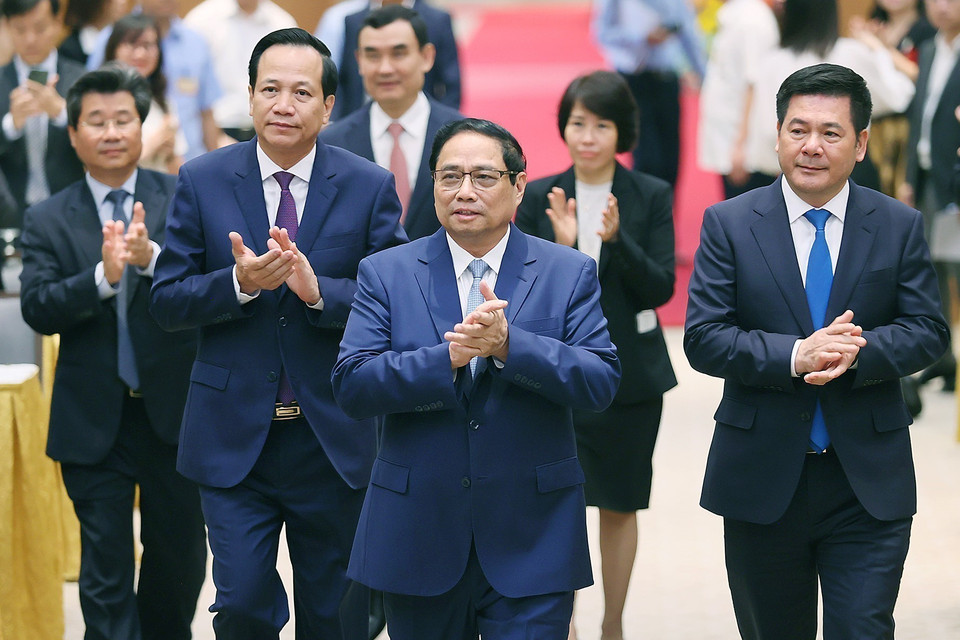 Thủ tướng Phạm Minh Chính đến dự hội nghị. (Ảnh: Dương Giang/TTXVN)