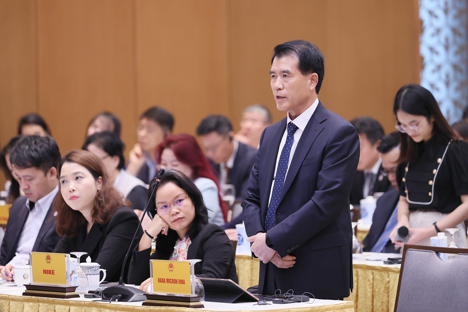 Ông Chung Wonseok, Tổng Giám đốc Công ty Hana Micron Vina Việt Nam, phát biểu. (Ảnh: Dương Giang/TTXVN)