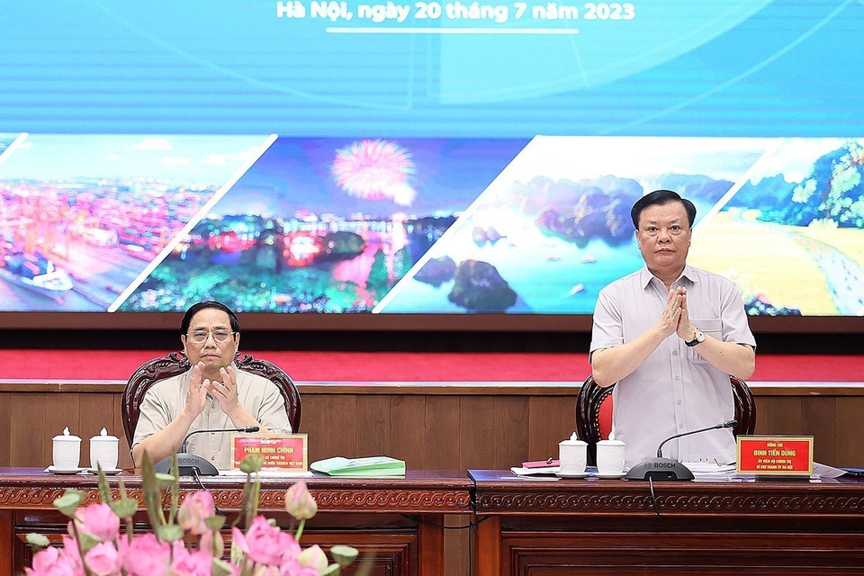 Bí thư Thành ủy Hà Nội Đinh Tiến Dũng dự hội nghị. (Ảnh: Dương Giang/TTXVN)