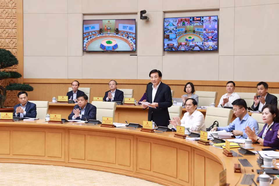 Bộ trưởng, Chủ nhiệm Văn phòng Chính phủ Trần Văn Sơn phát biểu. (Ảnh: Dương Giang/TTXVN)