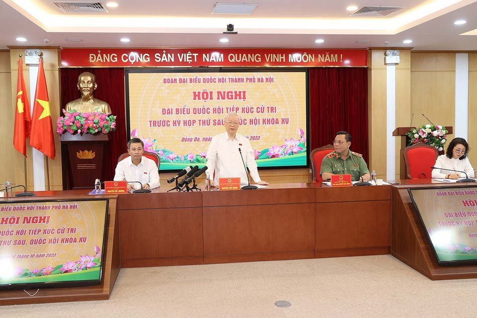 Tổng Bí thư Nguyễn Phú Trọng phát biểu với cử tri quận Đống Đa, quận Ba Đình và quận Hai Bà Trưng. (Ảnh: Trí Dũng/TTXVN)